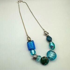 Avon SAQ Blue Art Glass Beaded Nautical Silver tone Chain Necklace Vintage VTG